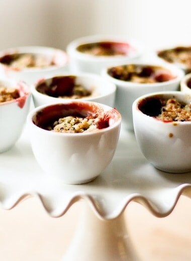 Mini pear and berry crumble with Nigella seeds | www.feastingathome.com