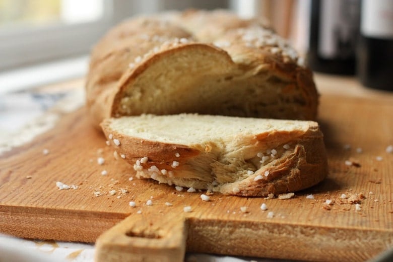 A traditional recipe for Pulla- a Finnish Style Cardamon Bread that tastes and smells heavenly. Perfect for mornings or afternoon tea. | www.feastingathome.com