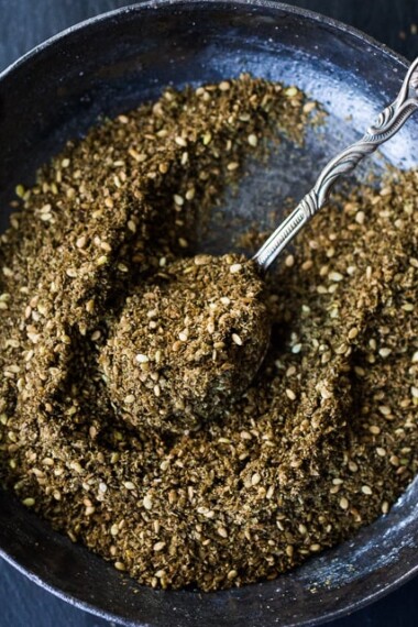 Za'atar Spice Recipe, a flavorful Middle Eastern spice blend that can be used in a multitude of ways. | #zaatar #za'atar #spices #|spiceblend www.feastingathome.com