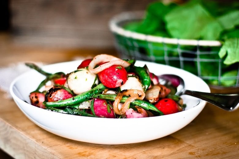 Grilled Radishes with Sweet Onions, Green beans and a simple Tarragon Vinaigrette, a delicious easy Spring recipe| www.feastingathome.com