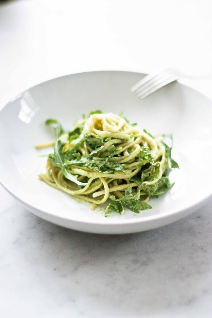 Creamy Avocado Linguini with Meyer Lemon and Arugula ...a fast healthy vegan lunch! | www.feastingathome.com