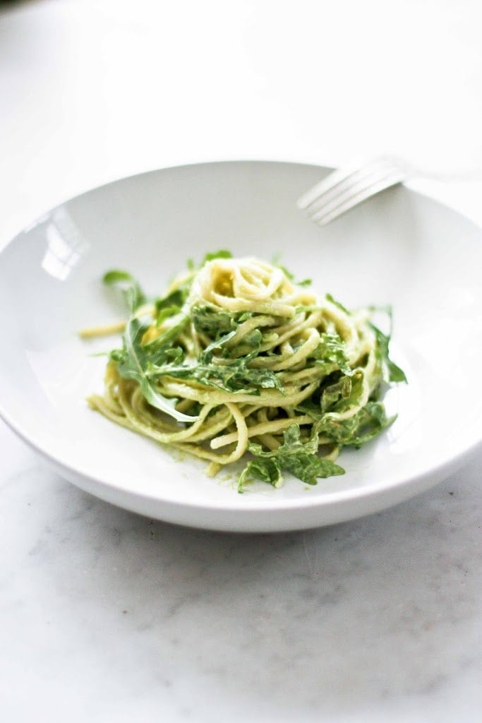 Our Best Pasta Recipes! Creamy Avocado Linguini with Meyer Lemon and Arugula ...a fast healthy vegan lunch! | www.feastingathome.com