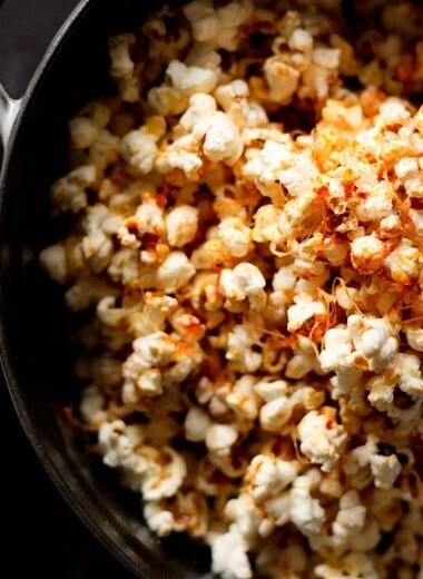 How to make homemade popcorn on the stove top