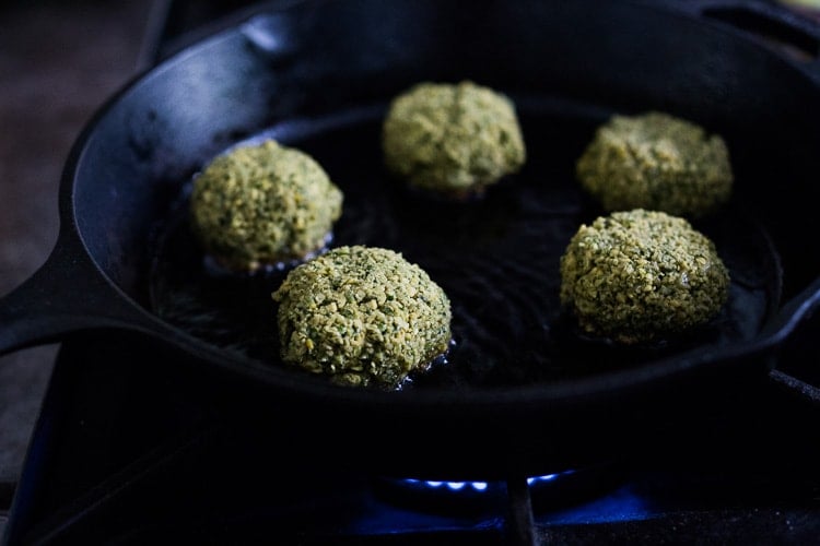 How to make Authentic Falafels made with soaked chickpeas, not canned. This recipe, hands-down has the BEST texture and flavor! Vegan and Gluten-free. |  #falafel #falafels #falafelrecipe #bestfalafel, #veganfalafelrecipe #easyfalafel #authenticfalafel #easyfalafels