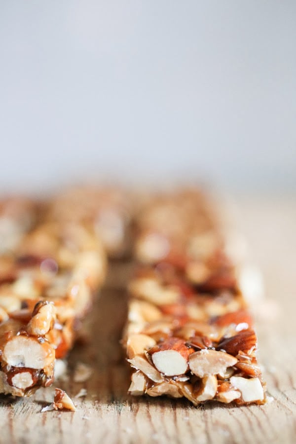 Delcious, healthy, Coconut Almond Bars, similar to "Kind Bars"! A gluten-free, paleo, grain-free, granola bar recipe that you will fall in love with! #granolabars #paleo 