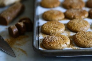 Chewy Triple Ginger Cookies, with three kinds of ginger- ground ginger, fresh raw ginger and candied ginger! #gingercookie #holidaycookie #chrismascookie #molassescookie | www.feastingathome.com