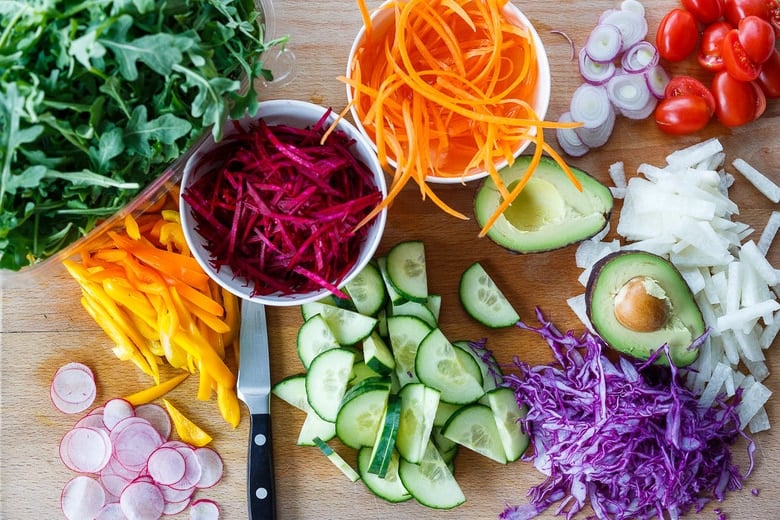 ingredients in Rainbow Salad 