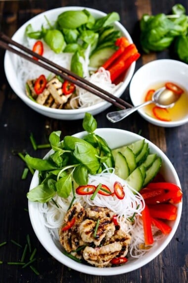 Light and refreshing, Vermicelli Noodle Bowls with grilled lemongrass chicken, tofu or shrimp. A cooling summer recipe, perfect for hot summer nights. #vermicelli