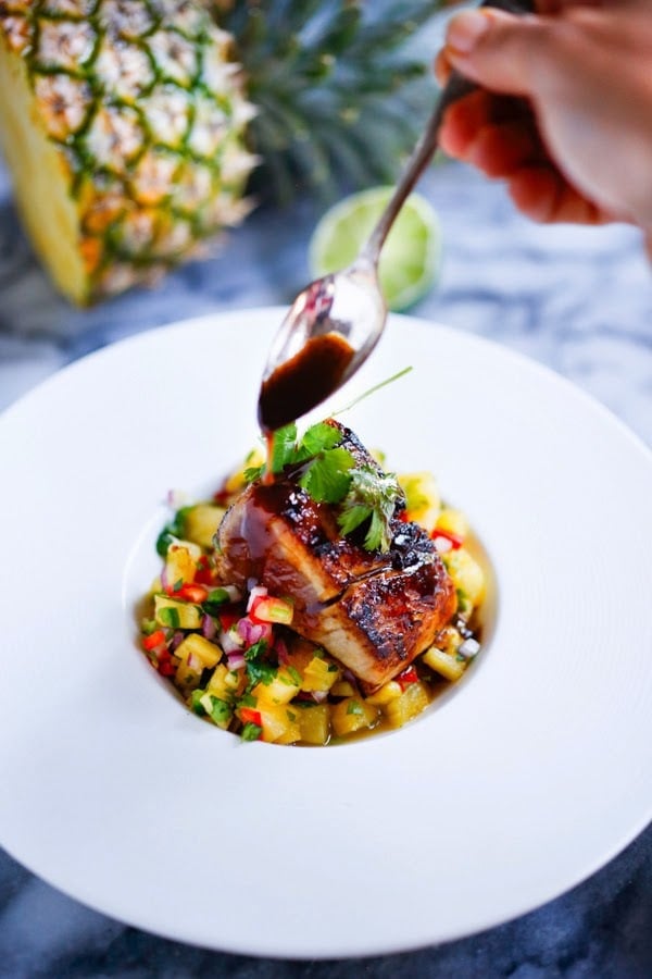 Seared Hawaiian Ono with Honey Soy Glaze and fresh Pineapple Salsa...an elegant healthy meal, perfect for a gathering or dinner party. Easy, delicious! | www.feastingathome.com