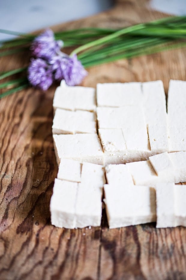 Crispy Vegan Tofu stir-fried in the most flavorful Black Garlic Sauce ....a delicious way to prepare tofu! | www.feastingathome.com #blackgarlic #tofu #crispytofu #tofustirfry #vegantofu #stirfrytofu 