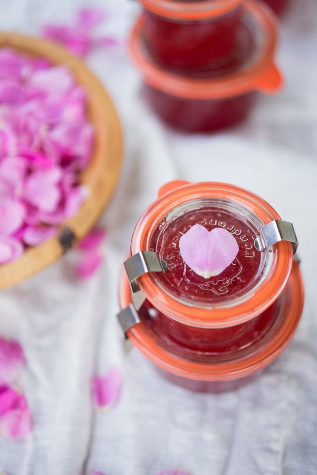 Homemade Rose Petal Jam- a simple delicious recipe made with wild rose petals, perfect on toast, scones or crepes, or spooned over ice-cream or cake. #rosepetaljam #rose #rosejam #roserecipes