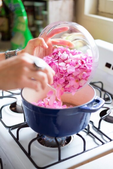 Homemade Rose Petal Jam- a simple delicious recipe made with wild rose petals, perfect on toast, scones or crepes, or spooned over ice-cream or cake. #rosepetaljam #rose #rosejam #roserecipes