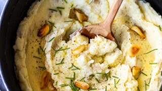 Garlic Mashed Potatoes from a Chef's Kitchen - Feasting At Home