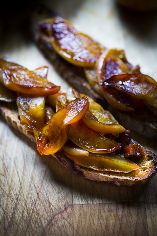 Cinnamon Apple Toast is a quick, easy breakfast made with the simplest of ingredients; good bread, an apple, maple syrup, and cinnamon. Vegan and delicious!