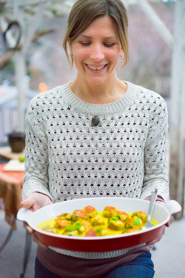 A delicious recipe for Thai Turkey Meatballs in fragrant Coconut Lemongrass Sauce, serve with steamed rice. for a healthy flavorful meal. 