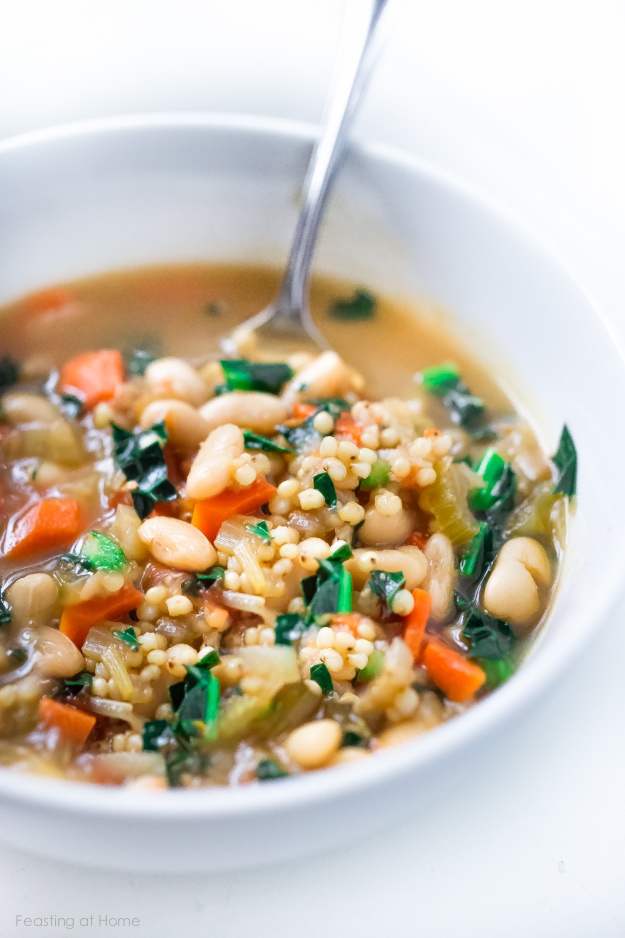 Tuscan Cannellini Bean Stew w/ Sorghum- an ancient GF grain. | www.feastingathome.com