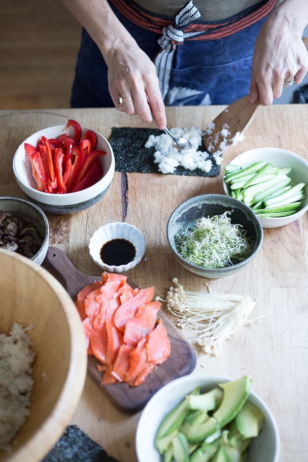 assmembing hand rolls.
