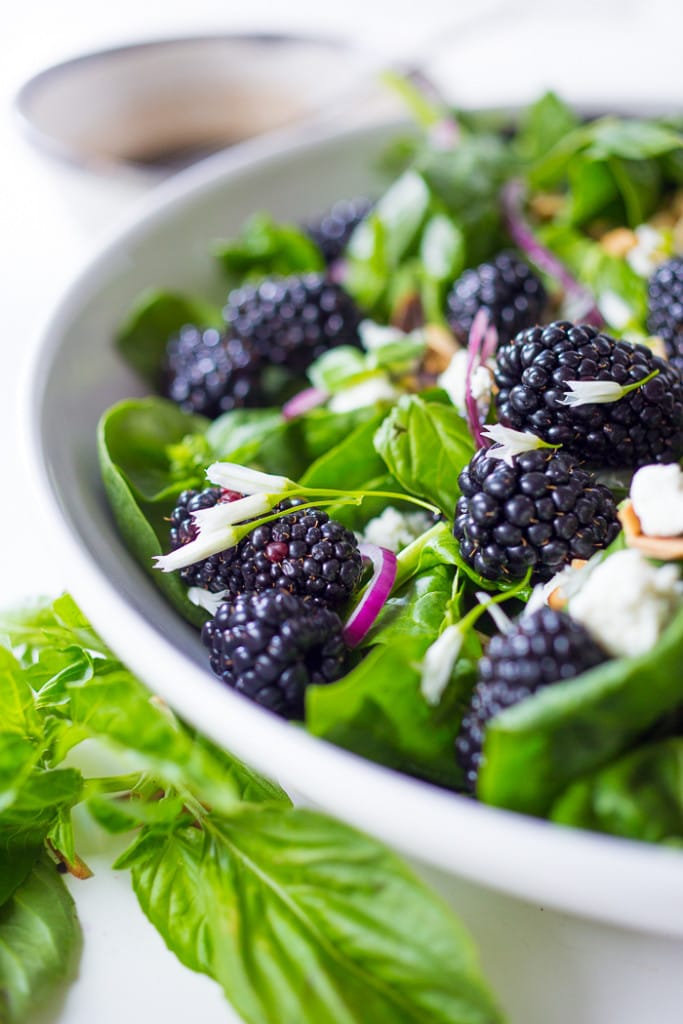  Blackberry, Arugula and Basil Salad with crumbled goat cheese, and toasted almonds with a simple balsamic vinaigrette. GF | www.feastingathome.com