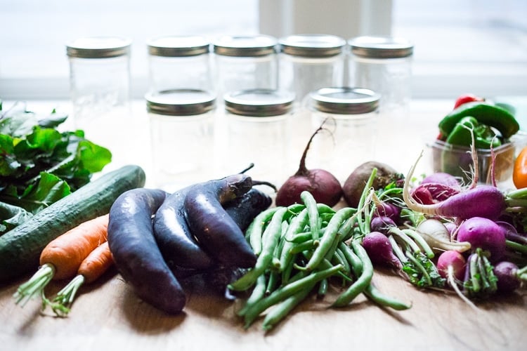 Quick Pickled Veggies ! A simple delicious recipe that can be used with any veggie! Beets, turnips, radishes, carrots, kohlrabi, onions, cauliflower, peppers, or green beans! | www.feastingathome.com #pickledveggies #pickled 