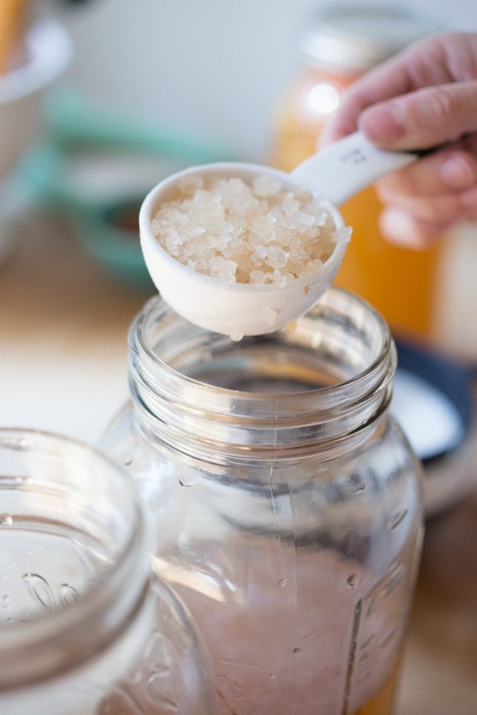 Water Kefir Grains - And How to make Water Kefir- A simple step-by-step guide to making delicious Water Kefir, a fruit-infused, slightly fermented sparkling fruit water full of healthy probiotics, like yogurt but without the dairy! | www.feastingathome.com