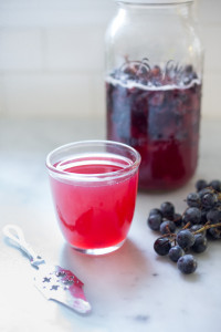 A simple step-by-step guide to making delicious Water Kefir, a fruit-infused, slightly fermented sparkling fruit water full of healthy probiotics, like yogurt but without the dairy!