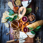 How to Build a Cheese Board