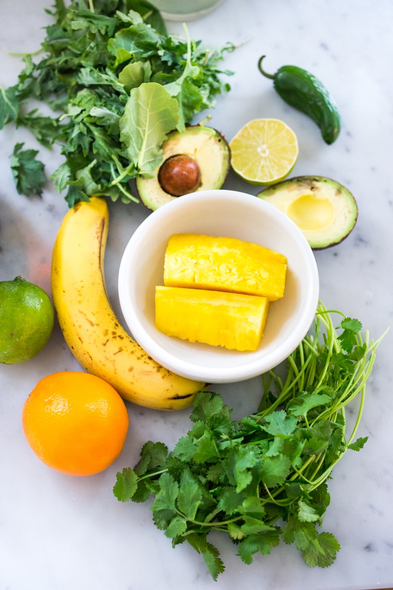 An energizing, spicy Mexican-style green smoothie with avocado, pineapple, cucumber, cilantro, jalapeño and lime! Refreshing, energizing and totally invigorating! Vegan! #vegan #detox #greensmoothie #greenjuice #vegangreensmoothie #avocadosmoothie #smoothie #eatclean #cleaneating #plantbased #vegansmoothie