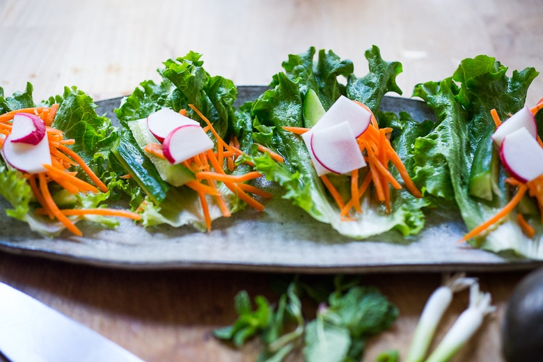 Fresh and healthy Vietnamese chicken lettuce wraps with veggies and Nuoc Cham | www.feastingathome.com