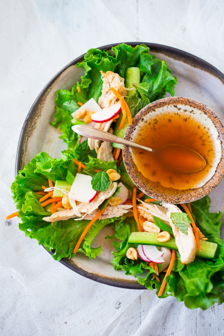 Fresh and healthy Vietnamese chicken lettuce wraps with veggies and Nuoc Cham | www.feastingathome.com