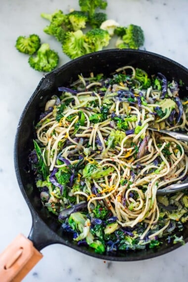 Garlicky Cruciferous Pasta loaded with veggies! | www.feastingathome.com