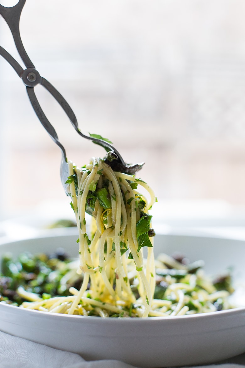 Spring Pasta Salad with Asparagus, Mushrooms and Lemon Parsley Dressing. Zesty and flavorful, make this in 30 minutes! | www.feastingathome.com