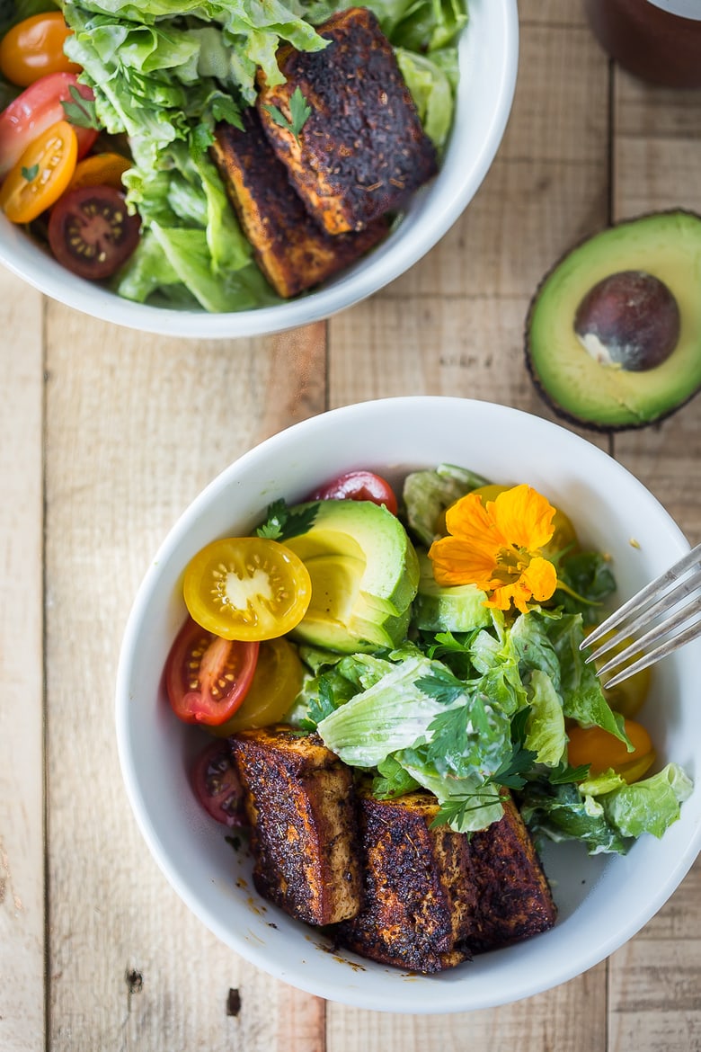Blackened Cajun Tofu Caesar Salad with crispy seared tofu and a creamy tangy vegan caeasar dressing - easy to make and full of flavor!
