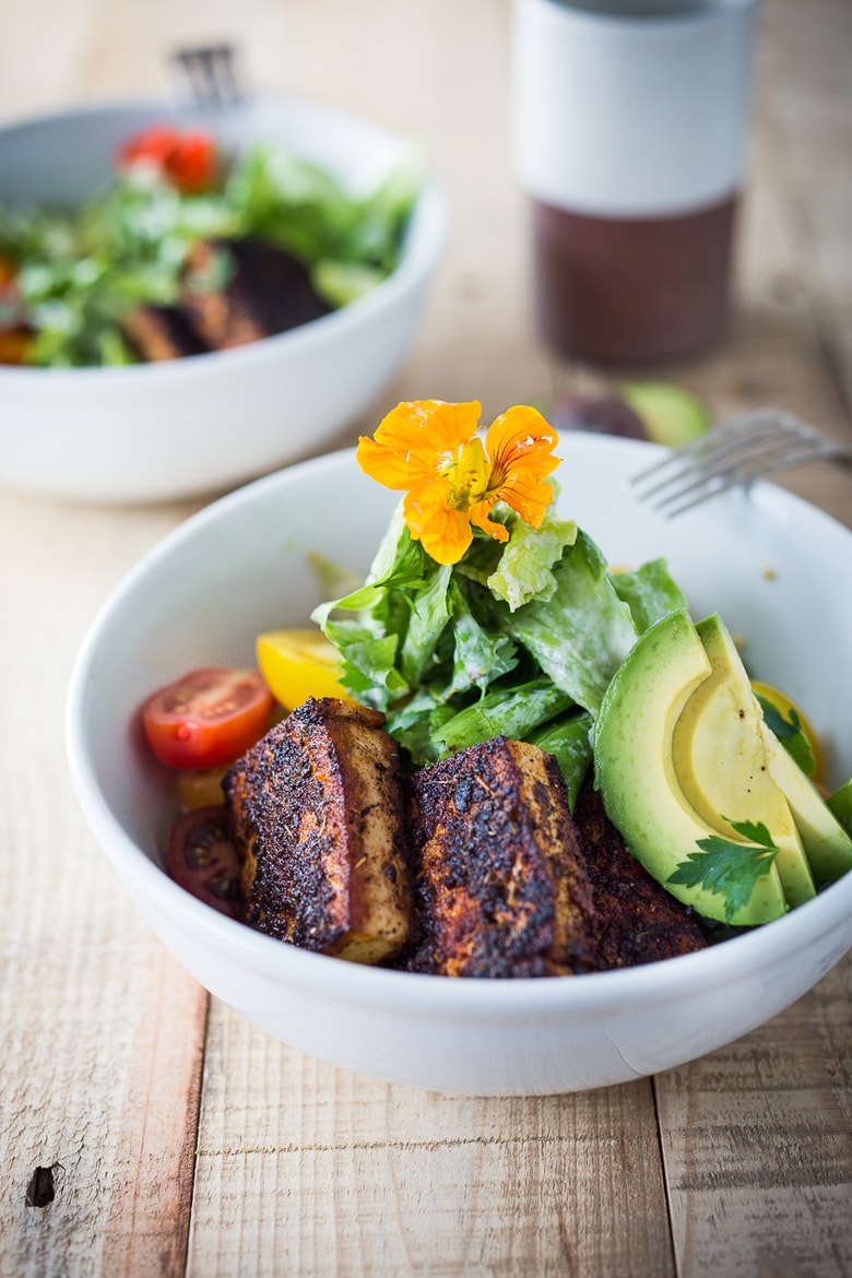 Blackened Cajun Tofu Caesar Salad with crispy seared tofu and a creamy tangy vegan caeasar dressing - easy to make and full of flavor!