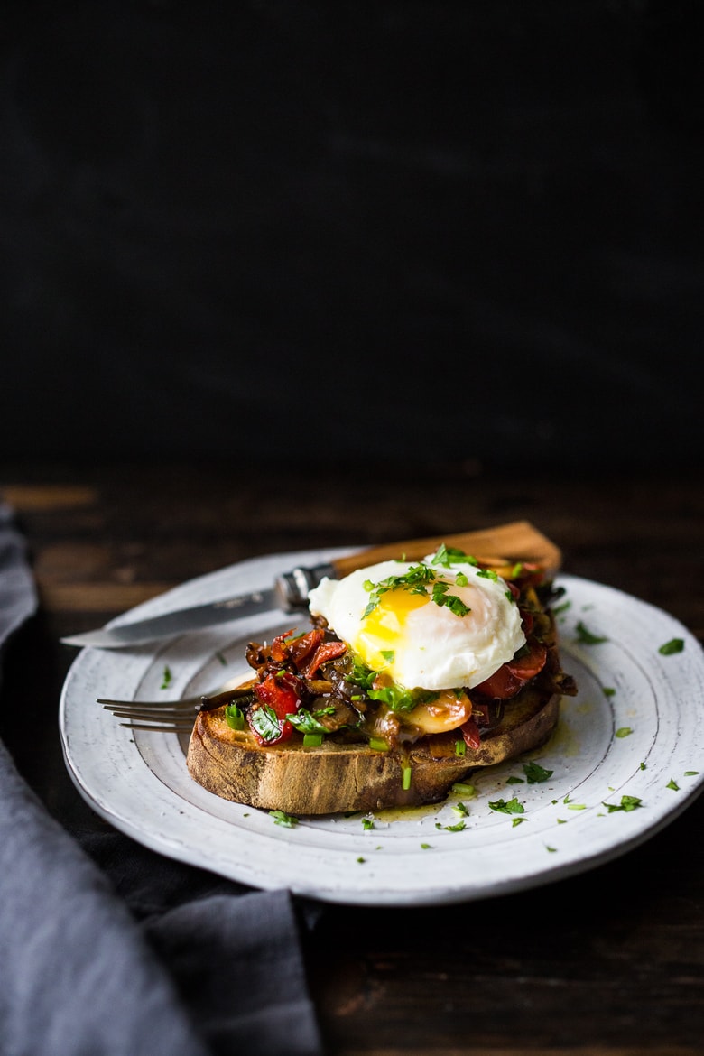 Baked Sheet-Pan Ratatouille is easy, healthy and vegan! Bake a big batch on Sunday then serve it during the busy workweek over pasta, polenta or even toast! #vegan #ratatouille #baked #easy #paleo | www.feastingathome.com
