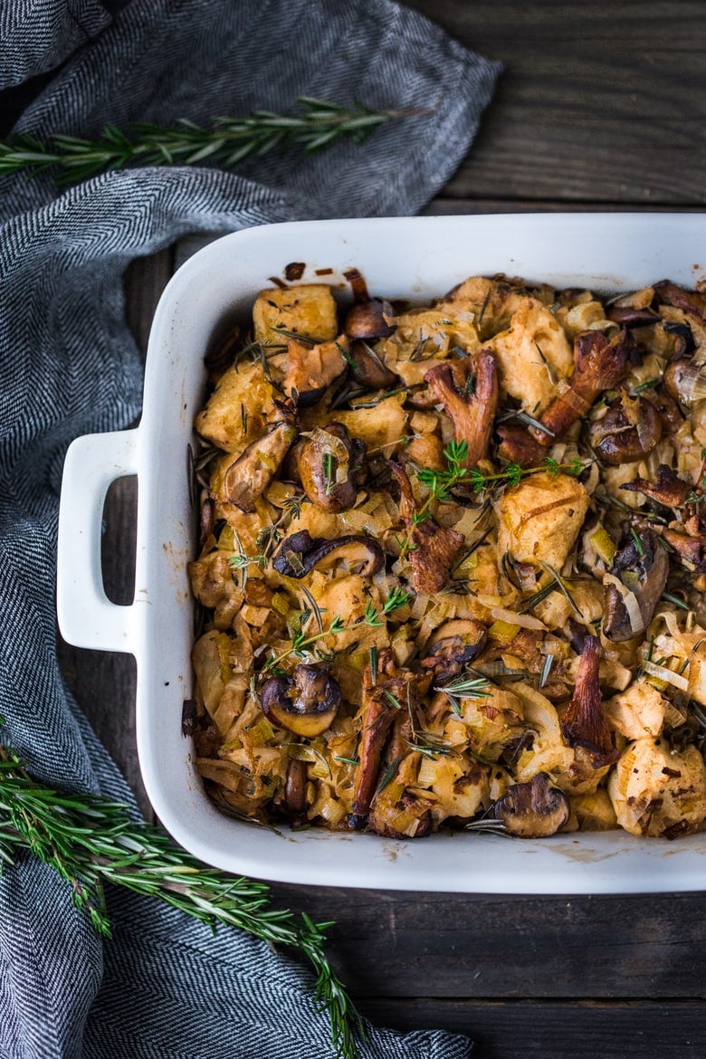 Our Best Thanksgiving Side Dishes: Wild Mushroom Stuffing with fennel and leeks -  a tasty vegetarian Thanksgiving Side Dish that is full of depth and flavor flavors.  Vegan adaptable! #stuffing #vegan #mushroomstuffing #vegetariansidedish #thanksgivingsidedish