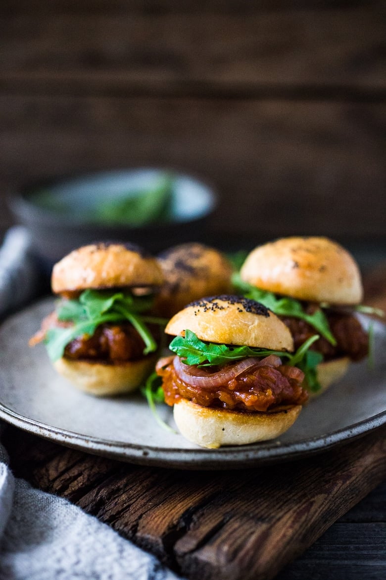 Vegan BBQ Spaghetti Squash Sliders with Pickled Onions and Arugula- a delicious healthy Super Bowl recipe! | www.feastingathome.com