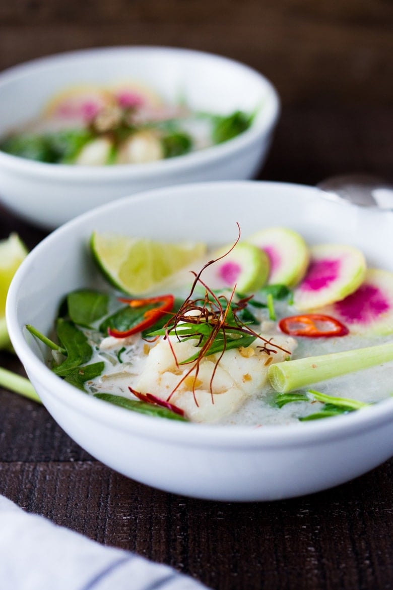 Poached Cod in Lemongrass Broth over Baby Spinach ...a fragrant, low carb, low calorie dinner that can be made in under 30 minutes. | www.feastingathome.com