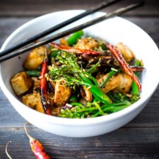 Tofu Stir-Fry with Broccolini and Mushrooms -image