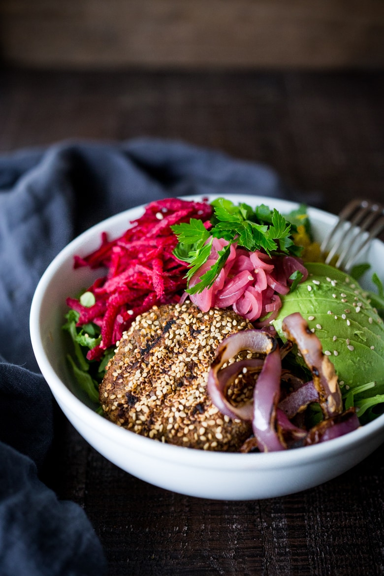 Healthy Tasty BURGER BOWLS- loaded up w/ healthy veggies & greens, can be made with grass-fed beef, lamb, turkey or veggie burgers! Gluten-free, vegan! | www.feastingathome.com