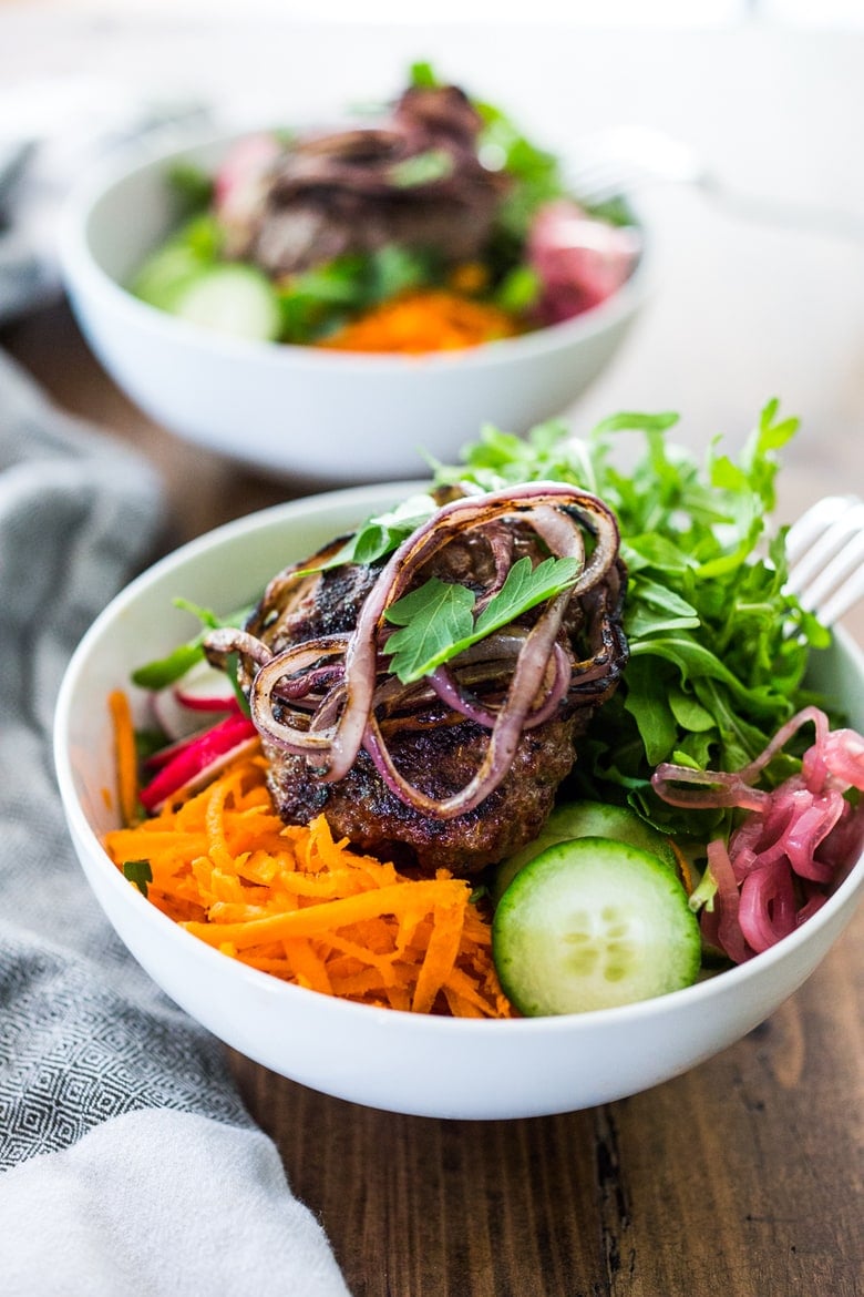 Healthy Tasty BURGER BOWLS- loaded up w/ healthy veggies & greens, can be made with grass-fed beef, lamb, turkey or veggie burgers! Gluten-free, vegan! | www.feastingathome.com