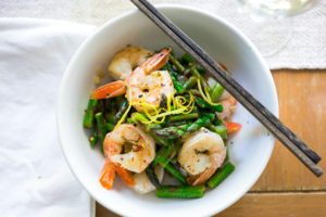 Shrimp Asparagus Stir Fry with Lemon and Basil -a delicious and healthy skillet meal that can be made in just 15-minutes! Low-carb and GF. 