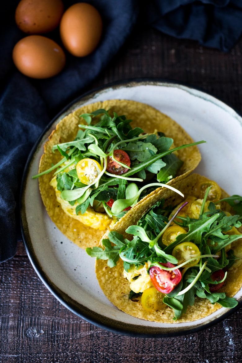 Scrambled Egg Tacos- these make for a quick healthy dinner, breakfast, or a late night snack- these healthy vegetarian tacos can be made in 15 minutes! www.feastingathome.com