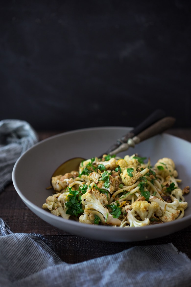 Roasted Cauliflower Pasta with Toasted Walnuts, Parsley, Garlic and Lemon Zest - a delicious vegan dinner that can be made in 30 minutes! | www.feastingathome.com