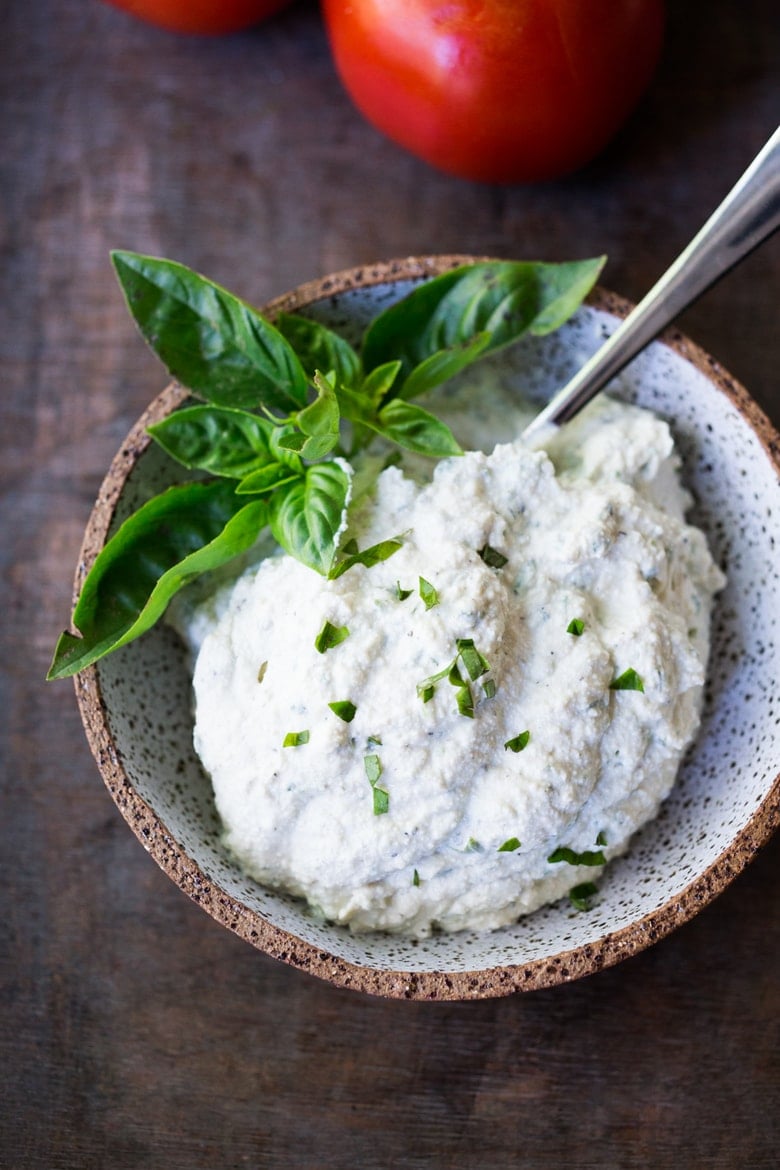 Tofu Ricotta - a vegan, nut-free, low calorie alternative to ricotta cheese, perfect for lasagna, cannelloni, and other baked dishes! #vegancheese #tofuricotta #veganricotta | www.feastingathome.com