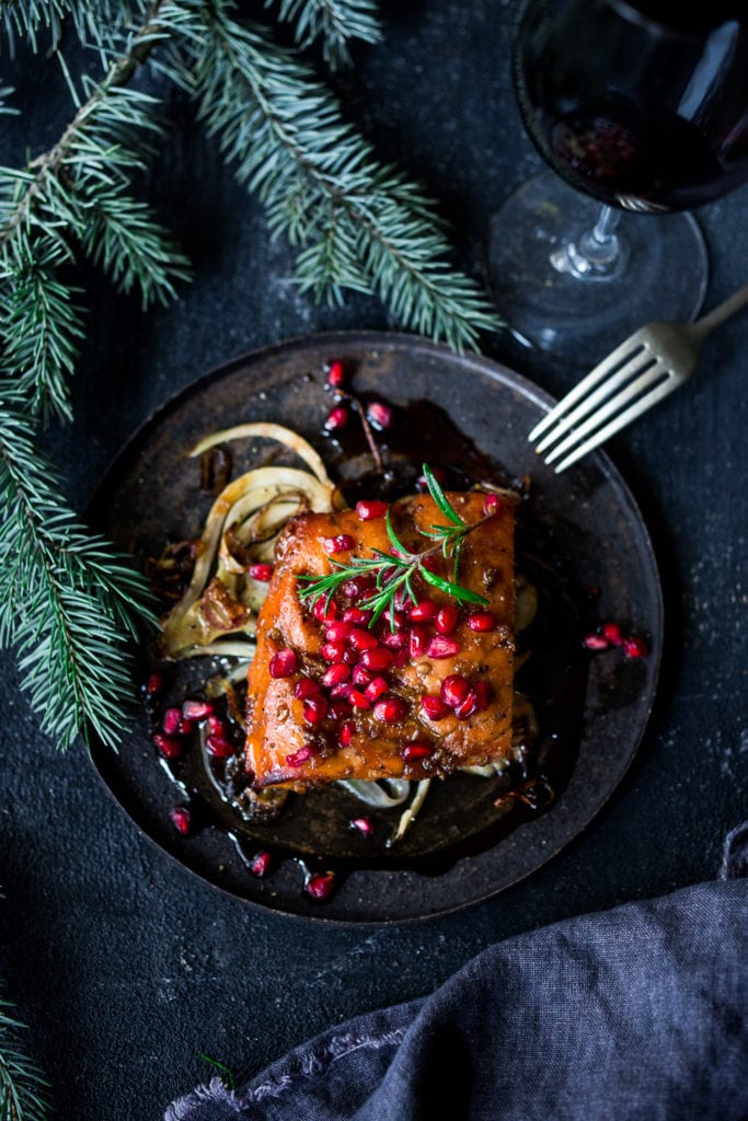 Amazing Valentine's Dinner Ideas: ROASTED SALMON WITH POMEGRANATE.