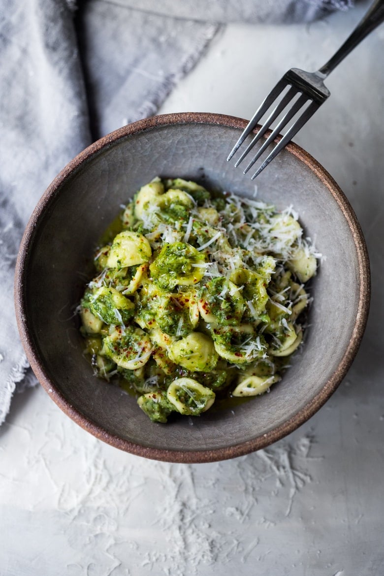 Orecchiette Pasta with Broccoli Sauce - a simple vegetarian pasta dish hailing from Tuscany that is easy to make, healthy and oh so delicious!| #Orecchiette #broccolipasta #orechiettepasta #broccolirecipes #vegetarian #pastarecipes #healthypastarecipes |www.feastingathome.com 