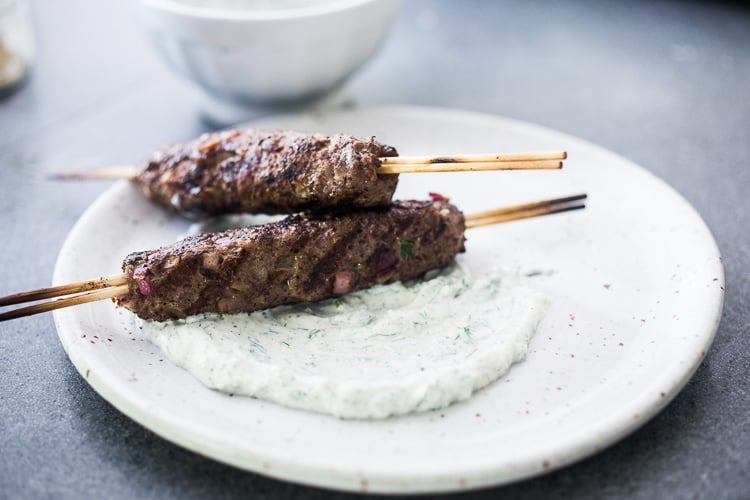 Ground lamb kebabs with Yogurt sauce 