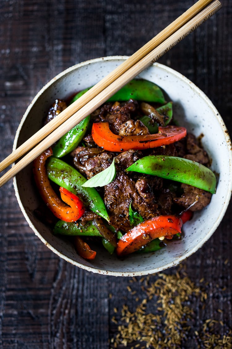 Burmese Chili Lamb with Cumin and Mustard Seeds- a delicious stir fry that utilizes seasonal veggies & comes together in under 30 mins. Delicious and EASY! #lamb #lambstirfry #stirfry #burmese #burma #lambreicpes