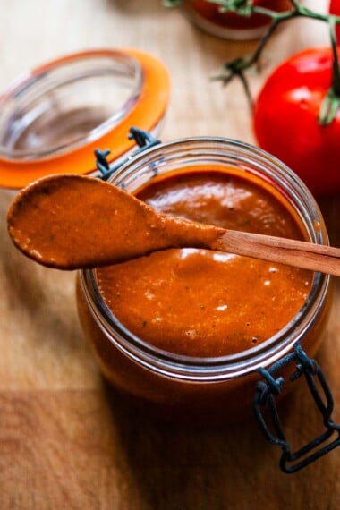 A quick, easy Enchilada Sauce Recipe using basic pantry ingredients and a blender. With no cooking required, this sauce comes together in five minutes flat!