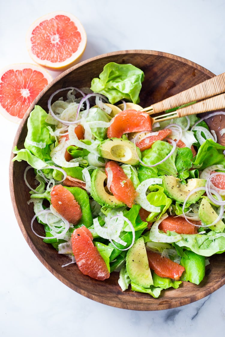 Grapefruit Fennel and Avocado Salad with Pistachios and a Citrus Shallot Dressing. A simple easy salad that is healthy, vegan and delicious! #grapefruitsalad #vegansalad #fennelsalad #avocadosalad #eatingclean #healthysalads